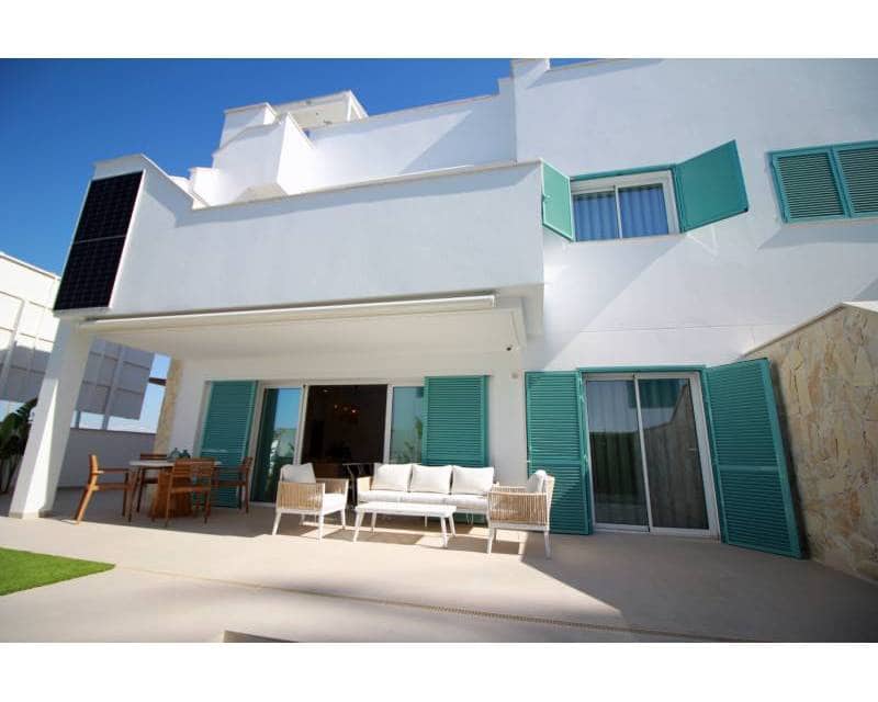 3 sovrum Hus till salu i Torre de la Horadada med pool - 395 000 € (Ref: 7403127)