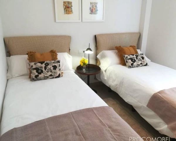 Piso de 3 habitaciones en El Raso, Guardamar del Segura en venta con piscina garaje - 269.900 € (Ref: 7408459)