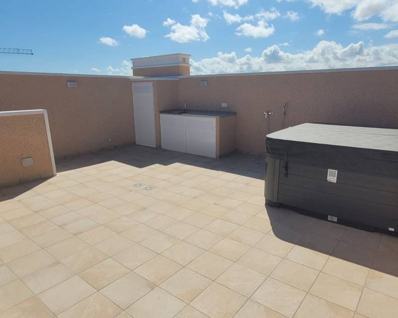 3 slaapkamer Penthouse te koop in El Raso met zwembad garage - € 344.900 (Ref: 7408460)