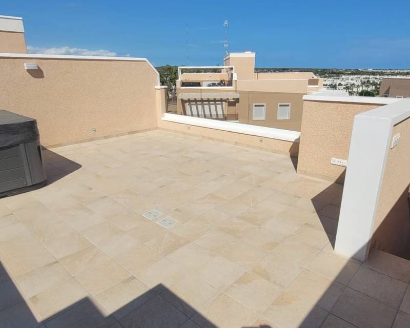 3 slaapkamer Penthouse te koop in El Raso met zwembad garage - € 344.900 (Ref: 7408460)