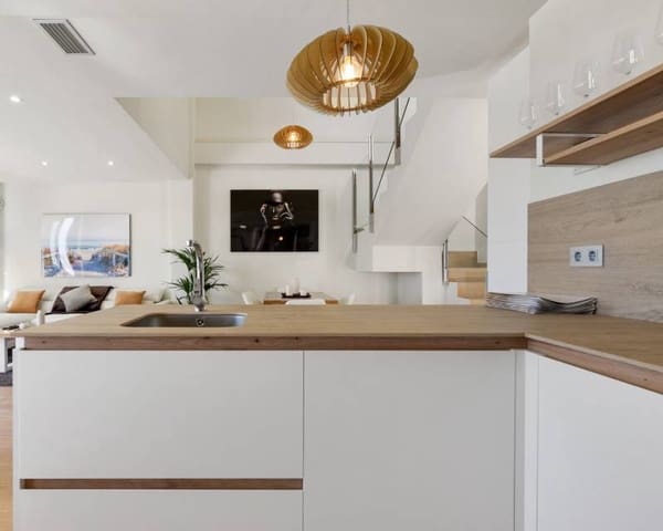 3 chambre Villa/Maison à vendre à Ciudad Quesada, Rojales avec piscine garage - 649 000 € (Ref: 7410700)