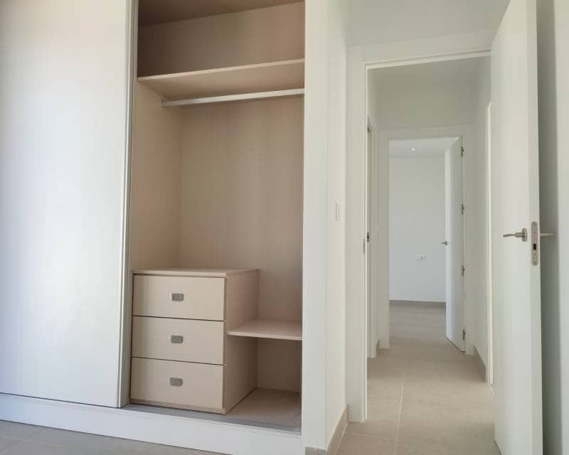 4 slaapkamer Villa te koop in Polop met garage - € 595.000 (Ref: 7425870)