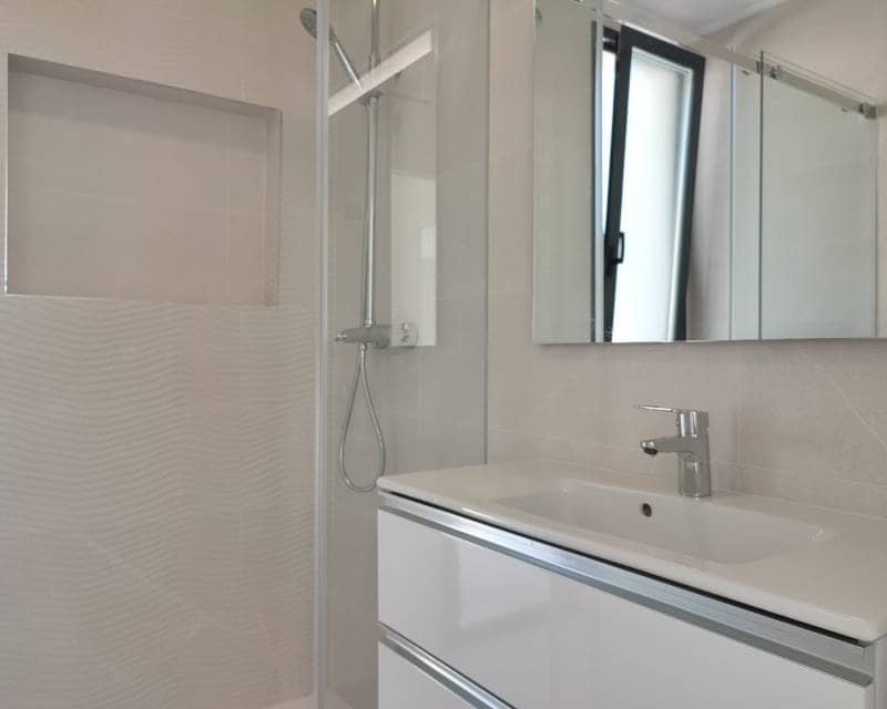 4 slaapkamer Villa te koop in Polop met garage - € 595.000 (Ref: 7425870)