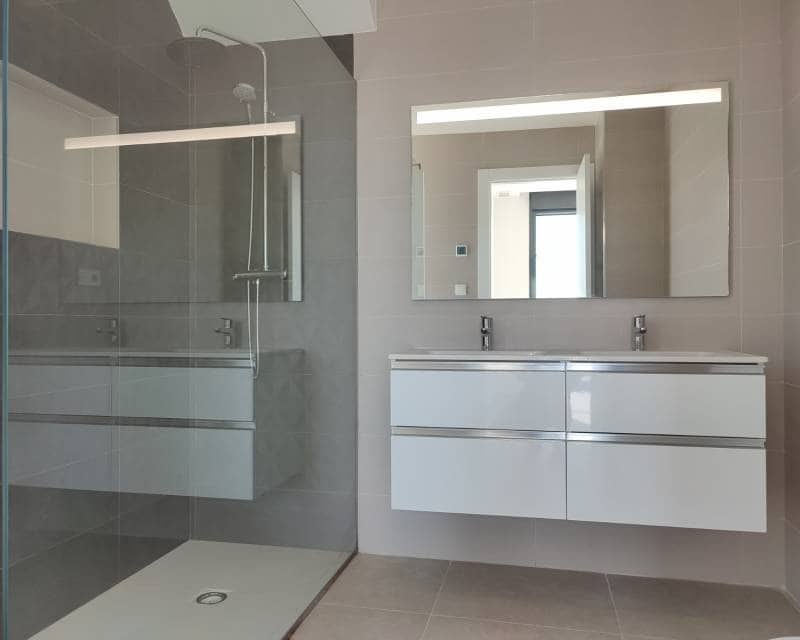 4 slaapkamer Villa te koop in Polop met garage - € 595.000 (Ref: 7425870)