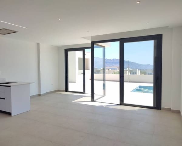 4 slaapkamer Villa te koop in Polop met garage - € 595.000 (Ref: 7425870)