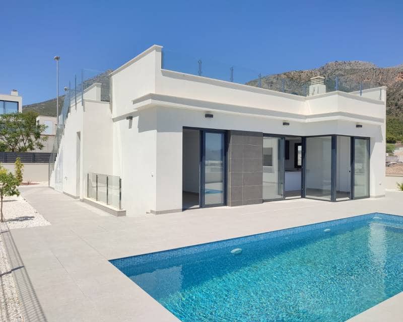 4 slaapkamer Villa te koop in Polop met garage - € 595.000 (Ref: 7425870)