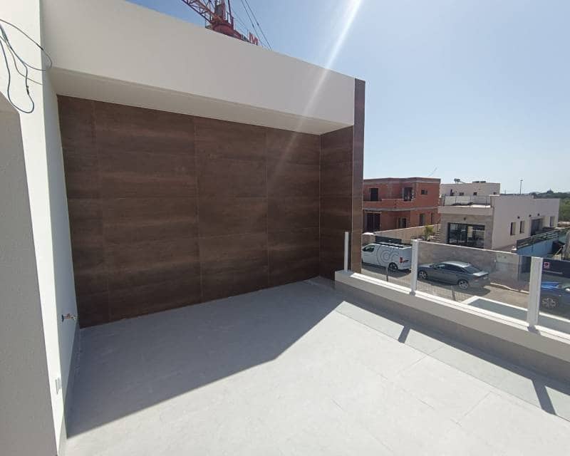 3 sypialnia Dom szeregowy na sprzedaż w Daya Nueva z basenem - 299 000 € (Ref: 7432784)