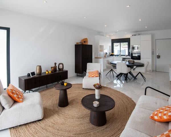 3 slaapkamer Villa te koop in Pinar de Campoverde, Pilar de la Horadada met garage - € 433.960 (Ref: 7438520)