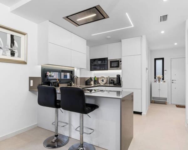 4 makuuhuone Rivitalo myytävänä paikassa Los Secanos, Guardamar del Segura - 507 050 € (Ref: 7449343)