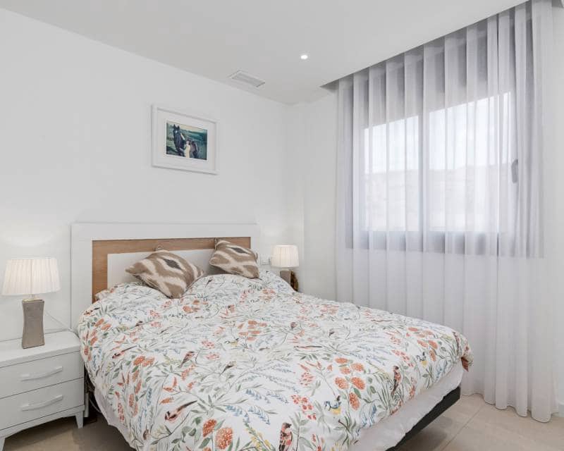 4 chambre Villa/Maison Mitoyenne à vendre à Guardamar del Segura - 507 050 € (Ref: 7449343)