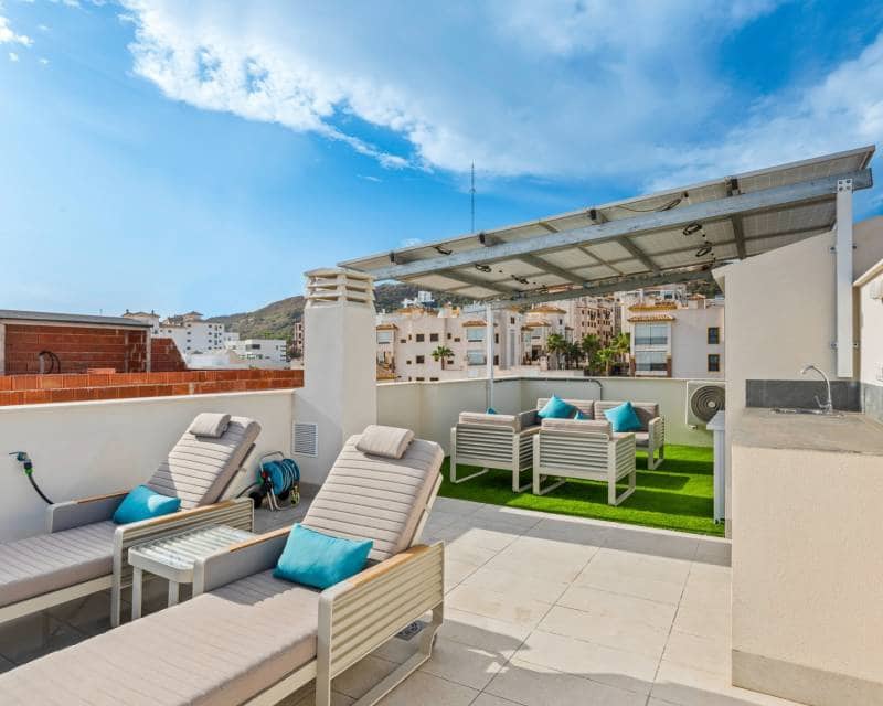 4 chambre Villa/Maison Mitoyenne à vendre à Guardamar del Segura - 507 050 € (Ref: 7449343)