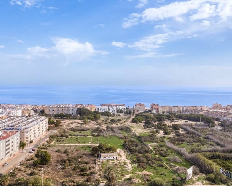 4 chambre Villa/Maison Mitoyenne à vendre à Guardamar del Segura - 507 050 € (Ref: 7449343)