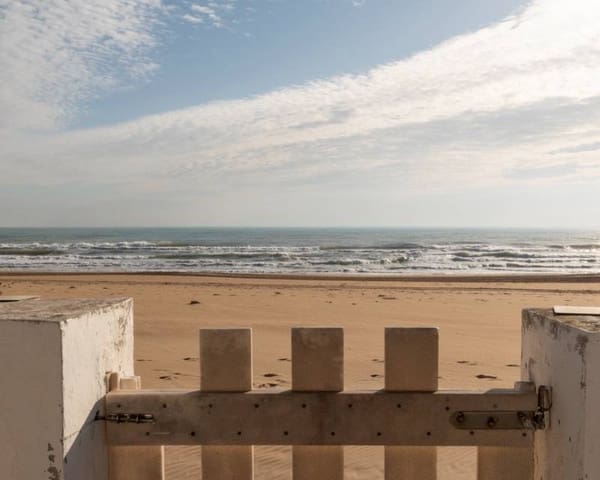 5 slaapkamer Villa te koop in Guardamar Playa, Guardamar del Segura met garage - € 1.100.000 (Ref: 7501390)