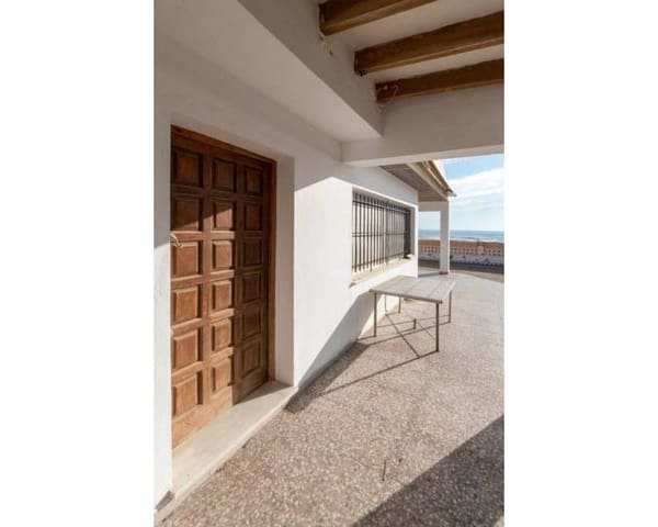 5 sovrum Villa till salu i Guardamar Playa, Guardamar del Segura med garage - 1 100 000 € (Ref: 7501390)