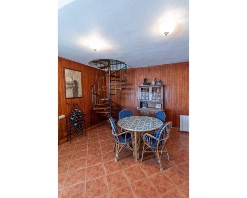 5 soveværelse Villa til salg i Guardamar del Segura med garage - € 1.100.000 (Ref: 7501390)