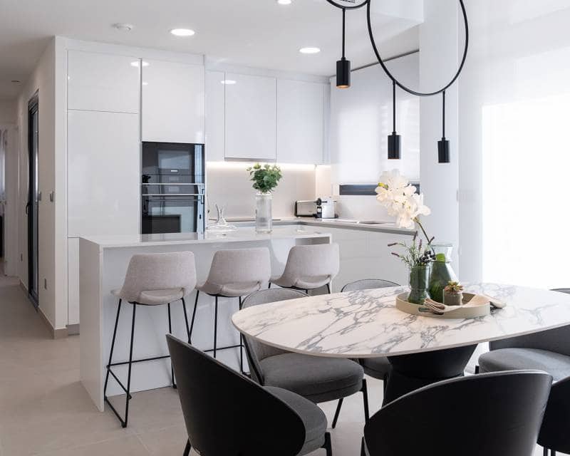 3 makuuhuone Huoneisto myytävänä paikassa Benidorm mukana uima-altaan 
autotalli - 895 000 € (Ref: 7501399)