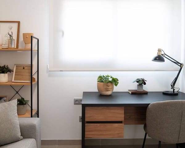 4 Zimmer Apartment zu verkaufen in Playa Poniente, Benidorm mit Pool Garage - 1.410.000 € (Ref: 7501400)