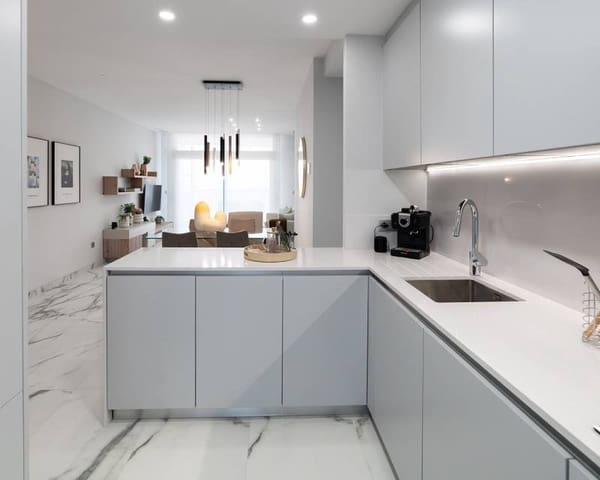 3 chambre Penthouse à vendre à Playa Poniente, Benidorm avec piscine garage - 1 998 000 € (Ref: 7501401)