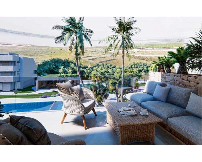 3 Zimmer Apartment zu verkaufen in El Raso mit Pool Garage - 330.000 € (Ref: 7519155)