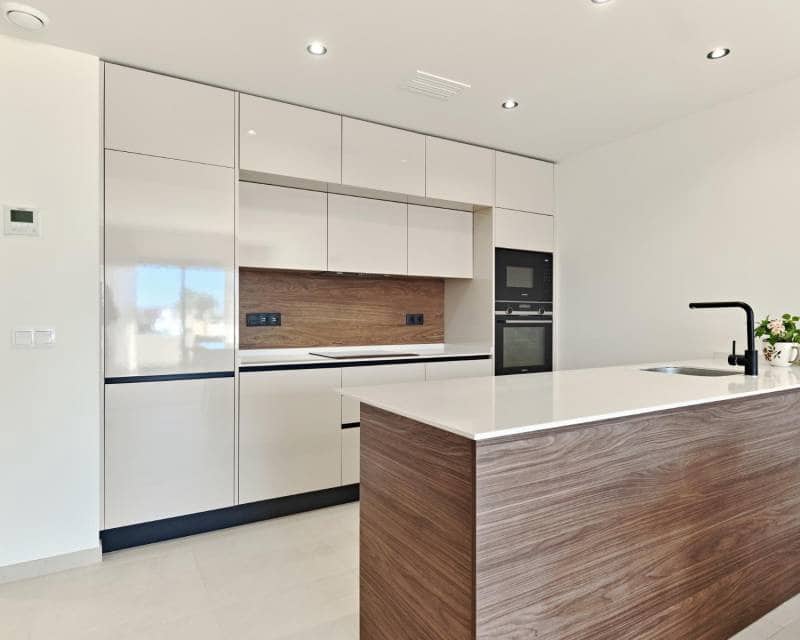 2 soveværelse Byhus til salg i Torrevieja med swimmingpool - € 360.000 (Ref: 7530972)