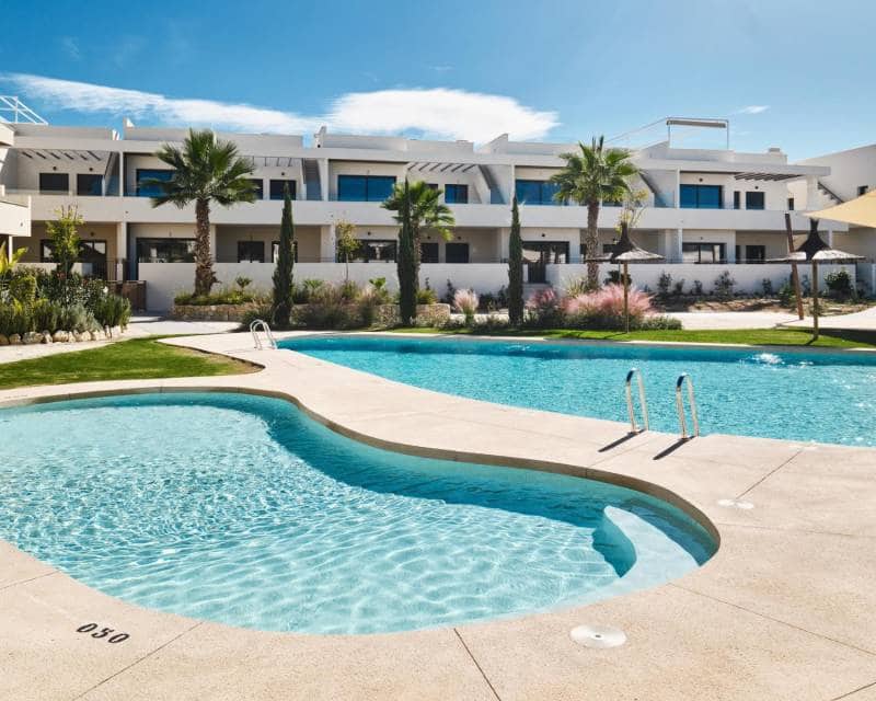 2 soveværelse Byhus til salg i Torrevieja med swimmingpool - € 360.000 (Ref: 7530972)