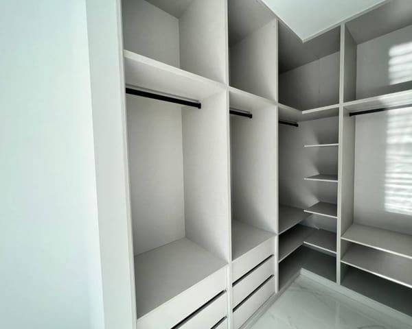 3 soveværelse Villa til salg i Dehesa de Campoamor, Orihuela med swimmingpool - € 850.000 (Ref: 7562884)