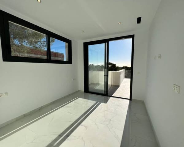 3 soveværelse Villa til salg i Dehesa de Campoamor, Orihuela med swimmingpool - € 850.000 (Ref: 7562884)