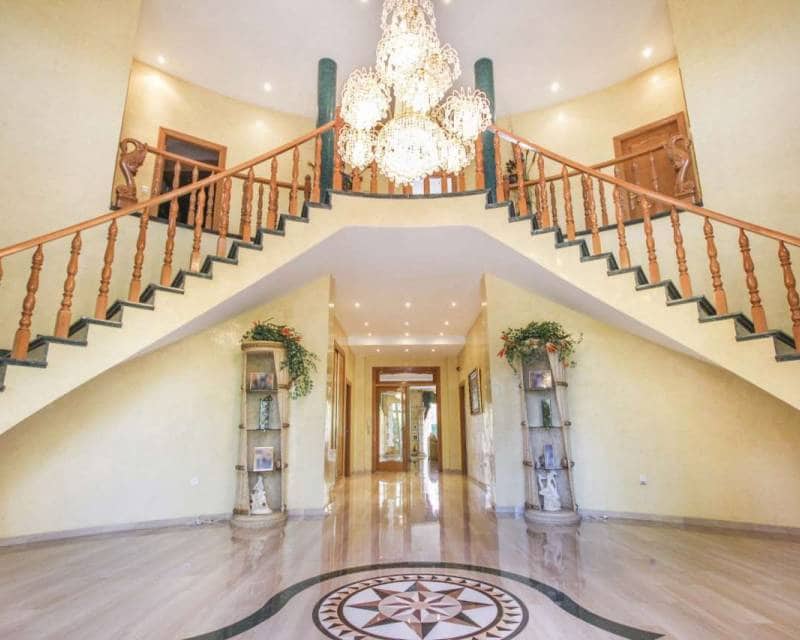 5 soveværelse Villa til salg i Benidorm med swimmingpool garage - € 1.300.000 (Ref: 7642558)