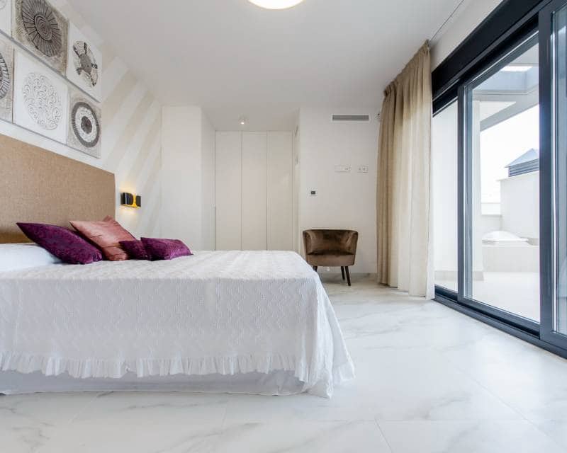 3 Zimmer Villa zu verkaufen in San Miguel de Salinas mit Pool Garage - 630.000 € (Ref: 7678132)