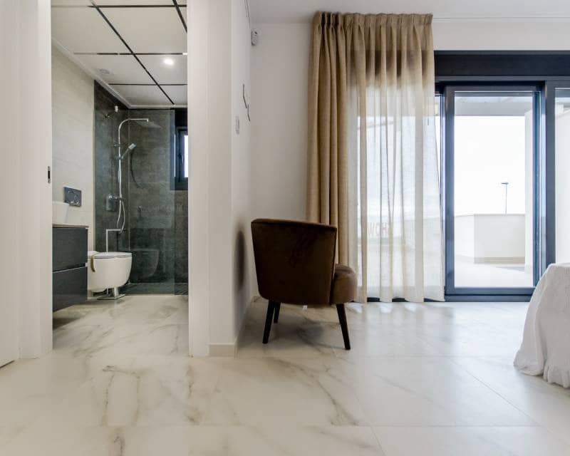 3 Zimmer Villa zu verkaufen in San Miguel de Salinas mit Pool Garage - 630.000 € (Ref: 7678132)