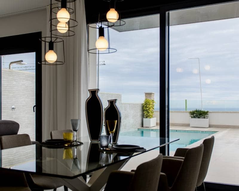 3 Zimmer Villa zu verkaufen in San Miguel de Salinas mit Pool Garage - 630.000 € (Ref: 7678132)