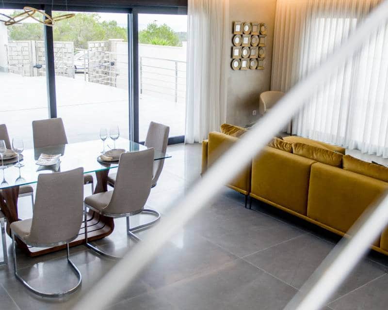 Chalet de 3 habitaciones en San Miguel de Salinas en venta con piscina garaje - 1.250.000 € (Ref: 7678134)