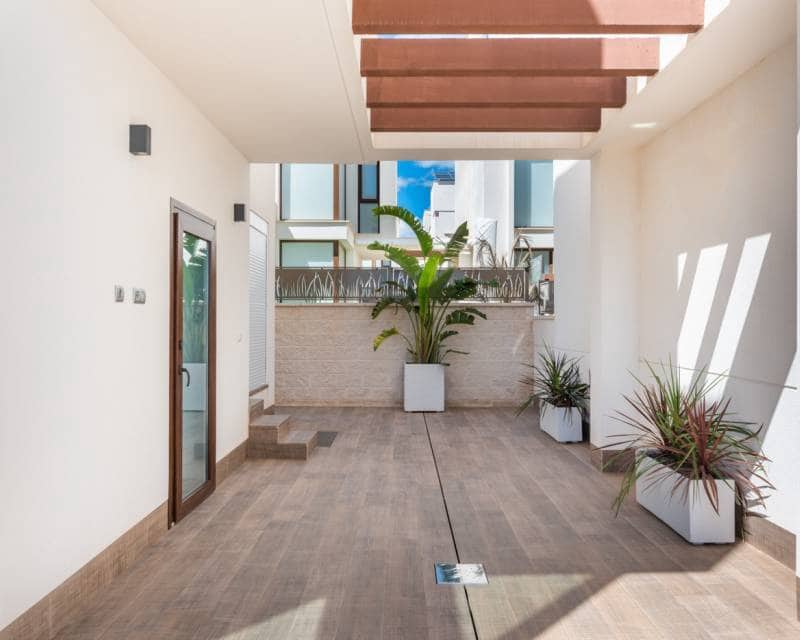 3 slaapkamer Villa te koop in Los Montesinos met zwembad garage - € 465.000 (Ref: 7686679)