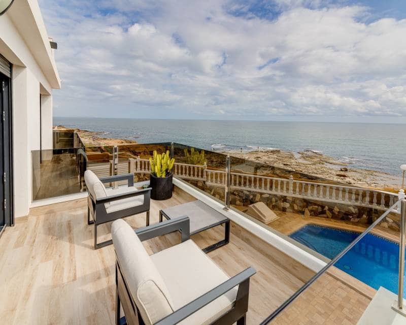 4 quarto Moradia para venda em La Mata com piscina garagem - 990 000 € (Ref: 7693707)