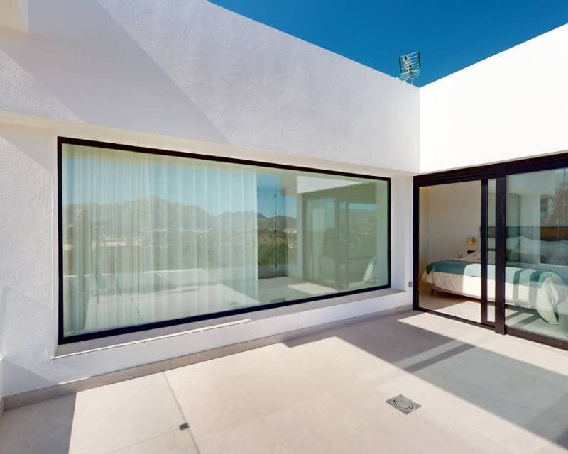 3 bedroom Villa for sale in Polop with pool - € 860,000 (Ref: 7702156)