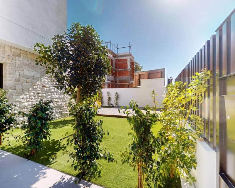 3 bedroom Villa for sale in Polop with pool - € 860,000 (Ref: 7702156)