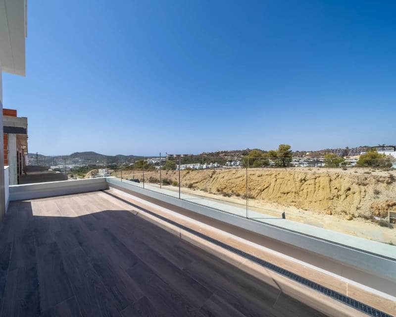 3 bedroom Villa for sale in Finestrat with pool - € 588,000 (Ref: 7715480)