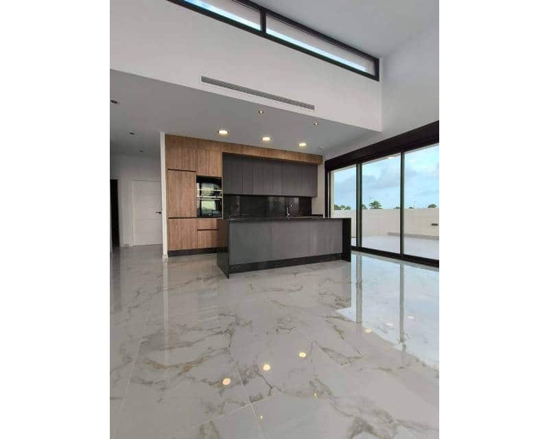 3 bedroom Villa for sale in Ciudad Quesada with pool garage - € 719,000 (Ref: 7771325)