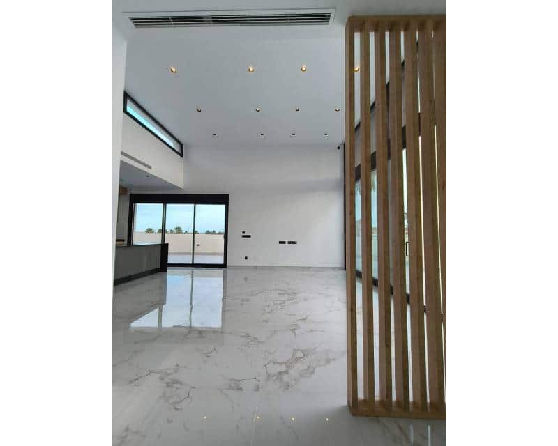 3 bedroom Villa for sale in Ciudad Quesada with pool garage - € 719,000 (Ref: 7771325)