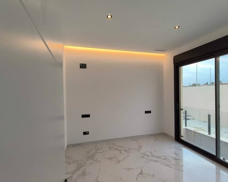 3 bedroom Villa for sale in Ciudad Quesada with pool garage - € 719,000 (Ref: 7771325)