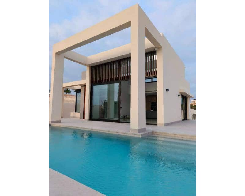 3 bedroom Villa for sale in Ciudad Quesada with pool garage - € 719,000 (Ref: 7771325)