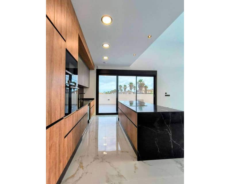 3 bedroom Villa for sale in Ciudad Quesada with pool garage - € 719,000 (Ref: 7771325)