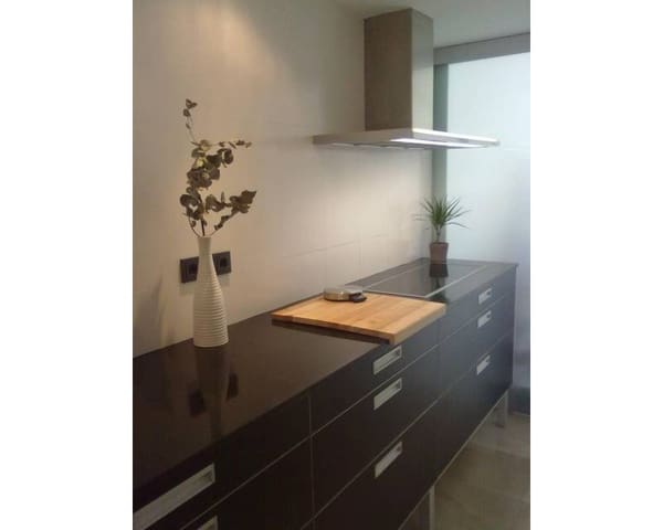 3 makuuhuone Rivitalo myytävänä paikassa Almoradí - 430 000 € (Ref: 7775696)