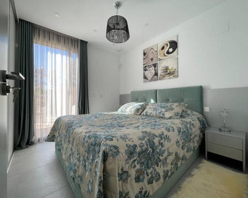 4 soveværelse Rækkehus til salg i La Villajoyosa / Vila Joiosa med swimmingpool garage - € 580.000 (Ref: 7787497)