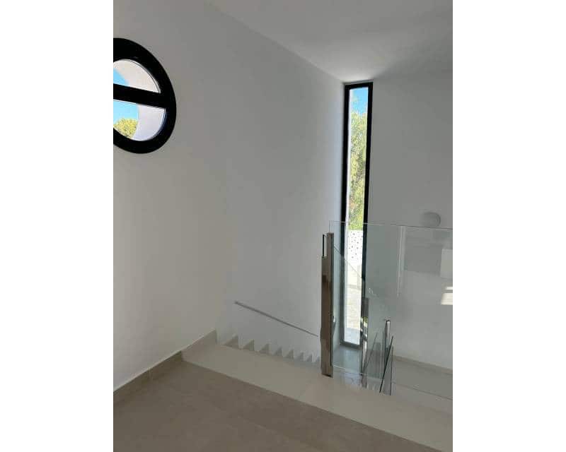 3 slaapkamer Villa te koop in El Campello met zwembad garage - € 710.000 (Ref: 7787498)