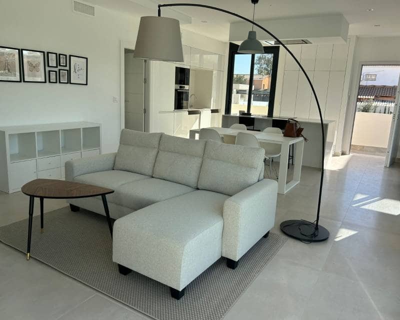 3 slaapkamer Villa te koop in El Campello met zwembad garage - € 710.000 (Ref: 7787498)