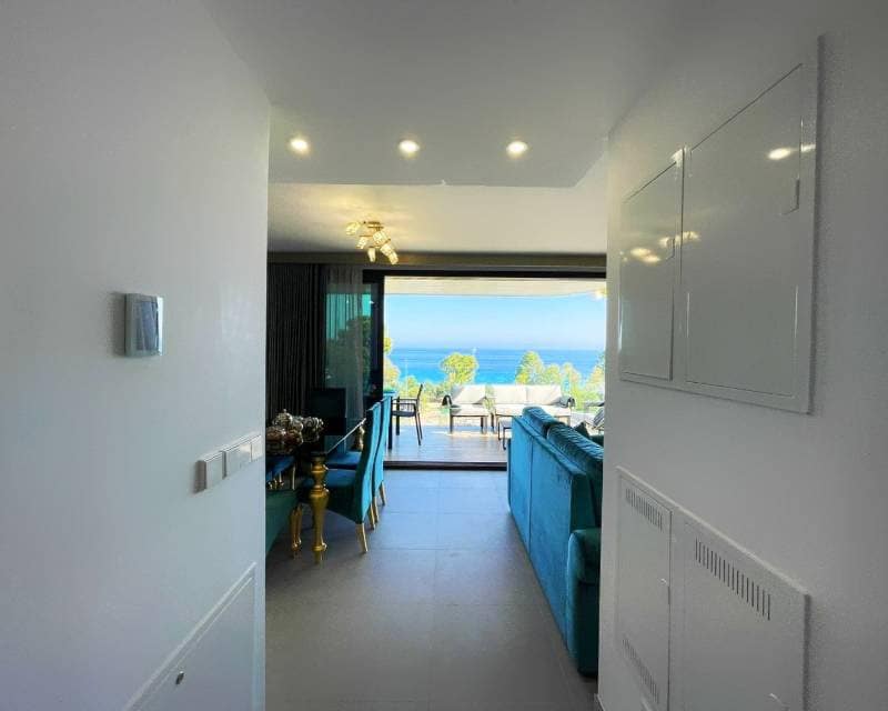 3 bedroom Apartment for sale in La Villajoyosa / Vila Joiosa with pool garage - € 690,000 (Ref: 7795404)