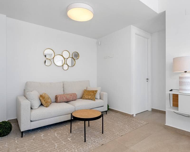 3 makuuhuone Huvila myytävänä paikassa Dehesa de Campoamor mukana uima-altaan 
autotalli - 975 000 € (Ref: 7811469)