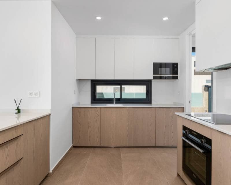 3 makuuhuone Huvila myytävänä paikassa Dehesa de Campoamor mukana uima-altaan 
autotalli - 975 000 € (Ref: 7811469)