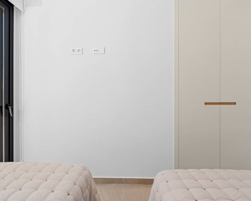 3 makuuhuone Huvila myytävänä paikassa Dehesa de Campoamor mukana uima-altaan 
autotalli - 975 000 € (Ref: 7811469)